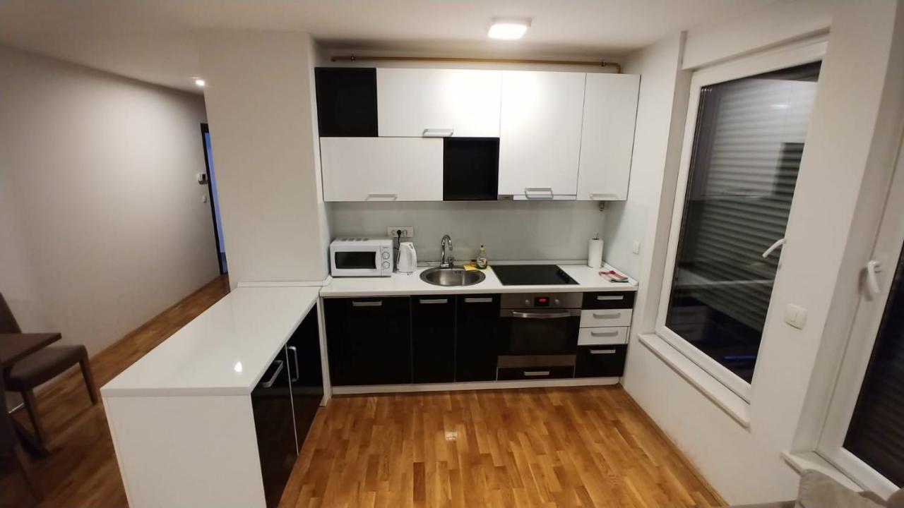 Apartments Leon 塞拉耶佛 外观 照片