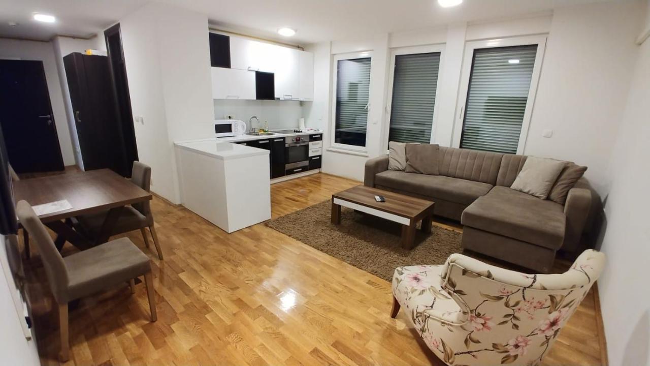 Apartments Leon 塞拉耶佛 外观 照片