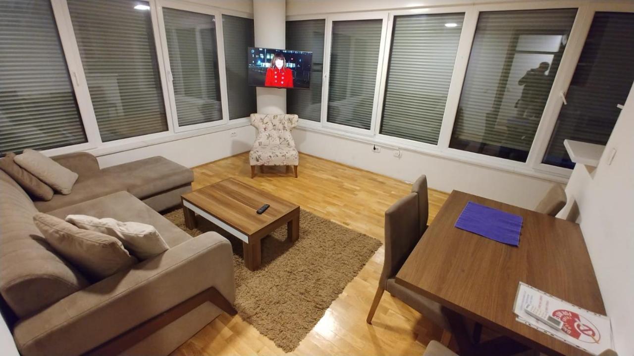 Apartments Leon 塞拉耶佛 外观 照片